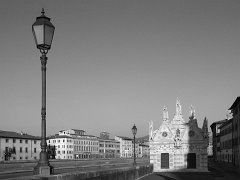 Pisa_013_bw DCF 1.0